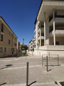 Appartements Uzes, emplacement ideal ! : photos des chambres