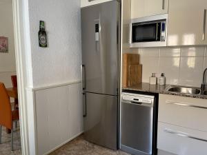 Lleida 25, casa a planta baixa amb àmplia terrassa equipada amb barbacoa