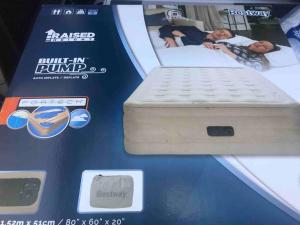 Stylish CBD Near Southern Cross with BalconyPOOLGYM