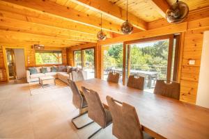 Chalets Le Chant du Ruisseau SPA - Sauna : photos des chambres