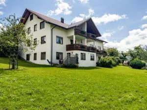 Drei-Mädelhaus Ambs Wohnung 2 - Gornhofen