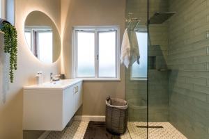 Superior Suite H19 @ The Dunes