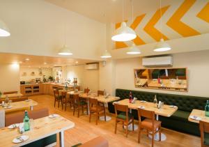 Bloom Hotel - Magarpatta