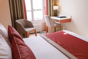 Hotels Hotel Des Remparts Perrache : photos des chambres