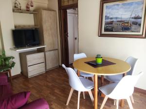 Departamento 2 ambientes Piso 14 Mucho sol y buena vista