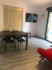 Appartements Appartement en pleine foret : photos des chambres