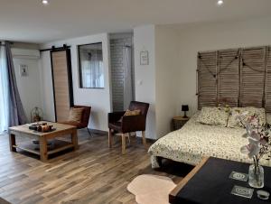 Appartements Studio a Bellegarde : photos des chambres