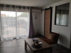 Appartements Studio a Bellegarde : photos des chambres