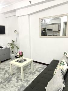 2-Bed Apartment in Near Airport Paranaque