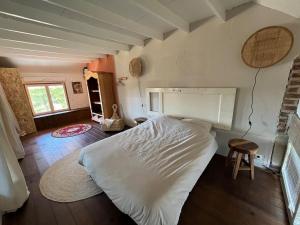 Maisons de vacances Relax in this privately located farmhouse : photos des chambres