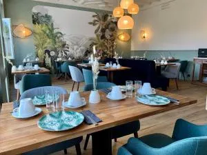 Hôtel des quatre saisons - Clis