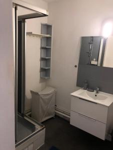 Appartements Thiais/Orly: grand F2 lumineux : photos des chambres