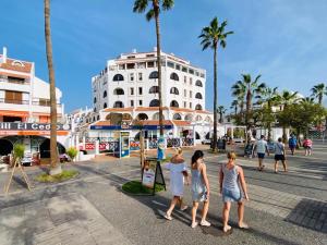 Cozy seaside apartment 215 in Parque Santiago 2