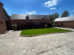 Maisons de vacances GITES LA POMMERAIE MARESCHES : photos des chambres