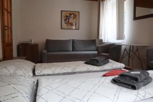 Double Room with Extra Bed room in Zevlův mlýn