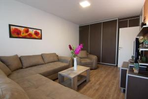 Sava centar-Arena, apartman EMA