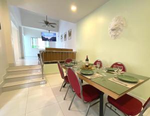 KOUAC VILLA - PATTAYA HOLIDAY HOUSE WALKING STREET 3 bedrooms