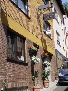 Gästehaus Am Römerbad - زيل ان دير موسل