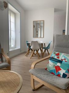 Maisons de vacances Charming Studio Hyper Center Rochefort : photos des chambres