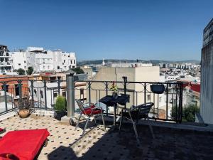 Kasbah’s road Art house