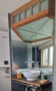 Appartements Maison Cosy Jacuzzi Privatif : photos des chambres