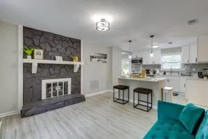 Riverdale Retreat with Private Pool and Game Room! - 里弗代尔