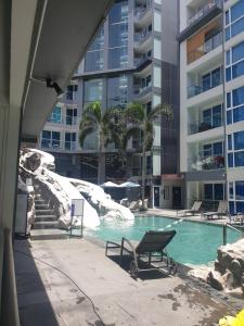 Centara Avenue 2 Bedrooms Pool View