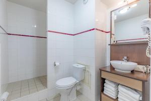 Appart'hotels Appart'City Confort Pau Centre : Grand Appartement (6 Adultes)