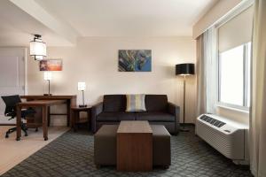 Queen Studio with Two Queen Beds - Mobility and Hearing Access/Non-Smoking room in Homewood Suites by Hilton Houston NW at Beltway 8
