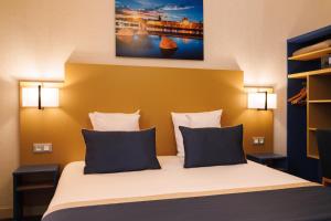 Hotels Hotel Des Remparts Perrache : photos des chambres