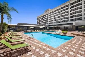DoubleTree by Hilton New Orleans Airport