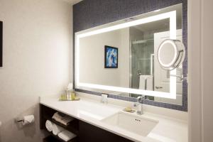 Premium King Room room in Doubletree By Hilton Pomona