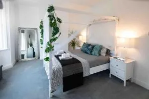 The Life Of Riley - Stanmer