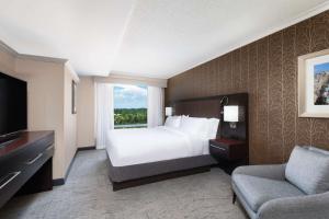 King Studio Suite room in DoubleTree by Hilton Denver Cherry Creek CO