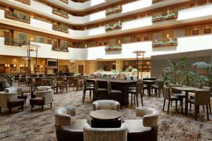 Embassy Suites East Peoria Hotel and Riverfront Conference Center