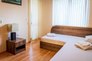 3 bedroom seaview apartment Ground floor