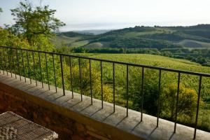 Appartamento con 3 Camere da Letto e Terrazza