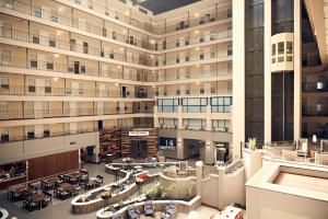 Embassy Suites by Hilton Los Angeles Downey
