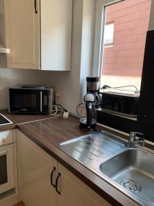 einfache Monteurswohnung am Ederseeradweg mit 1 Schlafzimmer, Parkplatz - Wohnung 2 von 3