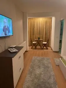 Garsoniera Single Room 19 - Balta Albă