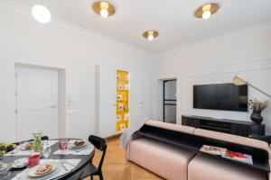 Premium apartment in Parisian style in the heart of Old Krakow