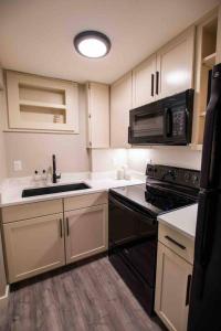 Modern Studio Basement with Private Entrance