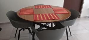 Excellent 2 bedroom condo with pool!