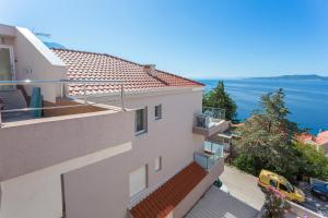 Apartments by the sea Pisak, Omis - 21568