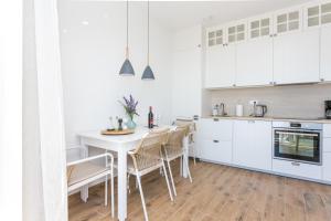 Apartments by the sea Pisak, Omis - 21568