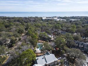 King Queen Twin and Sleeper Sofa Updated Bikes & Beach Gear included