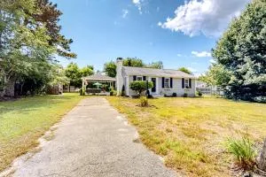 Ocean Breeze Cape Cottage - Bass River