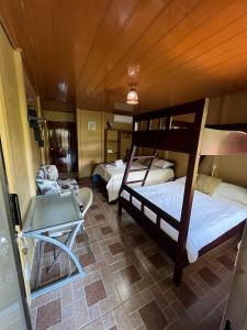 Tortuguero Hill Rooms