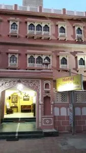 Palace Fresco - Basi