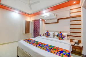 FabHotel The Lily - Nr Bisarjan Ghat